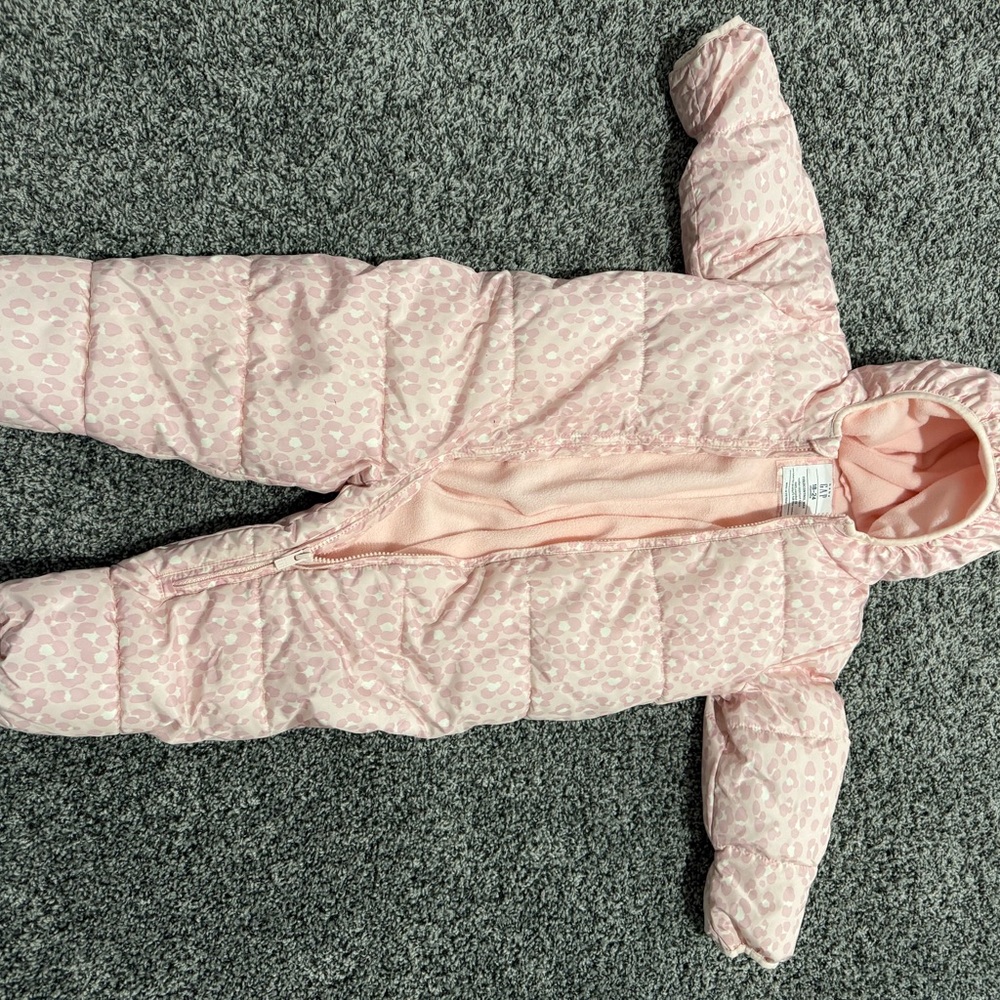 GAP Light Pink Patterned Baby Snowsuit